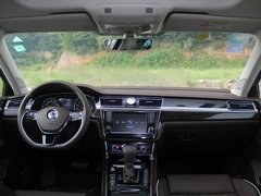 2018款 380TSI 两驱旗舰版