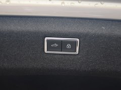 2018款 380TSI 两驱旗舰版