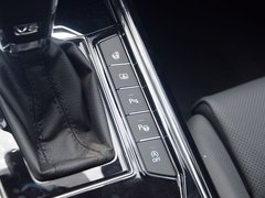 2018款 480 V6 四驱旗舰版