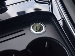 2018款 480 V6 四驱旗舰版