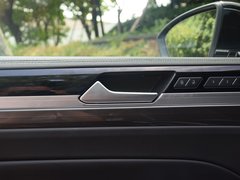 2018款 480 V6 四驱旗舰版