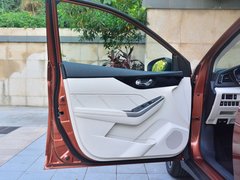 2018款 1.6L CVT智联豪华版