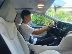 2018款 1.6L CVT智联豪华版