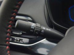 2017款 1.5T 自动智尊型