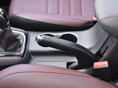 2017款 1.6L 手动豪华型