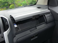 2018款 3.0T四驱自动超豪华型4JJ1-TC HI