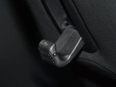 2018款 3.0T四驱自动超豪华型4JJ1-TC HI
