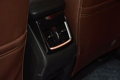 2017款 1.5T DCT旗舰型 7座