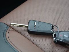 2018款 经典版 2.0T 手动四驱精英型