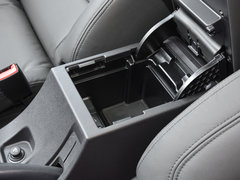 2018款 经典版 2.0T 手动四驱尊贵型