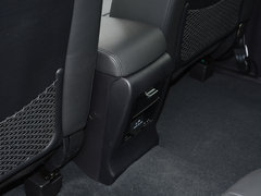 2018款 经典版 2.0T 手动四驱尊贵型