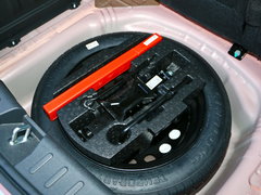 2017款 1.5L 手动精英型