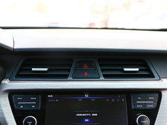 2017款 1.5L 手动精英型