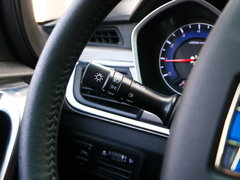 2017款 1.5L 手动精英型