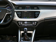 2017款 1.5L 手动精英型