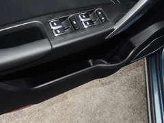 2017款 1.5L 自动尊贵型