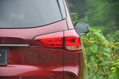 2017款 2.0T 自動四驅(qū) 天狼星