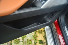 2017款 2.0T 自動四驅(qū) 天狼星