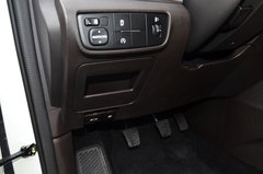 2017款 1.5T 手动乐活幸福型