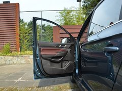 2017款 1.5T 手动乐活幸福型