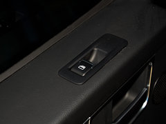 2017款 2.3T 自动建军90周年纪念版