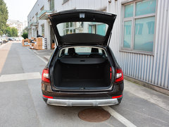 2018款 旅行版 TSI230 DSG豪华版