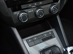 2018款 旅行版 TSI230 DSG豪华版