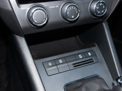 2018款 旅行版 TSI230 DSG舒适版