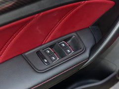 2017款 20T 自动Trophy尊享互联网版