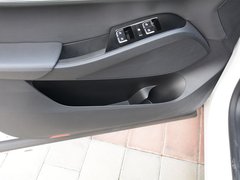 2017款 20TGDI 自动两驱进取型