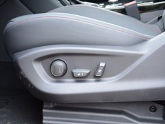 2017款 20TGDI 自动两驱进取型