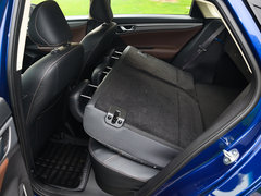 2018款 1.4T 自动尊贵智联型