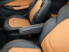2018款 1.5L 手动标准型 国V
