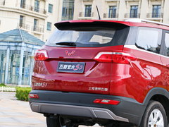 2018款 1.5L 手动标准型 国V