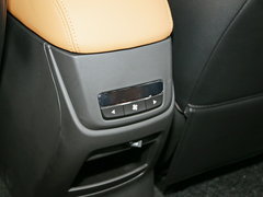 2018款 1.5L 手动标准型 国V