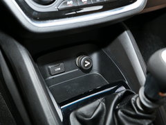 2018款 1.5L 手动标准型 国V