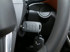 2018款 1.5L 手动标准型 国V
