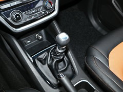 2018款 1.5L 手动标准型 国V