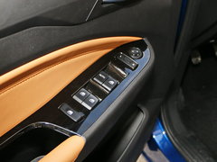 2018款 1.5L 手动标准型 国V