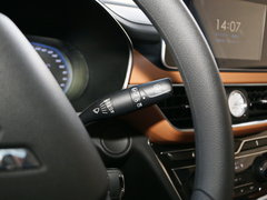 2018款 1.5L 手动标准型 国V