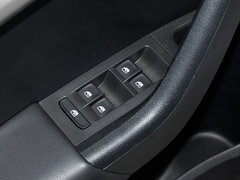 2018款 TSI230 DSG舒适版