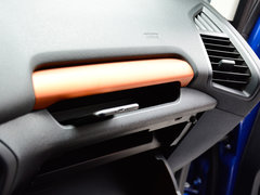 2018款 2.0L 自动四驱尊翼型
