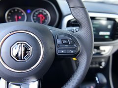 2017款 1.5L 自动尊享互联网版