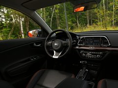 2017款 1.6T 自动GLS