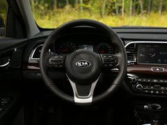 2017款 1.6T 自动GLS