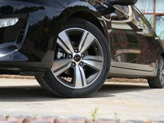 2017款 1.6T 自动GLS