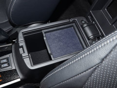 2018款 2.4L 四驱尊贵版 7座