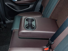2018款 2.0L 自动两驱蓝天领先版 国V