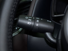 2018款 2.0L 自动两驱蓝天品位版