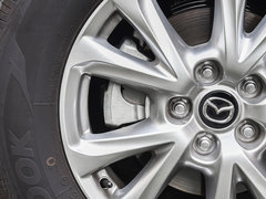 2018款 2.0L 自动两驱蓝天品位版